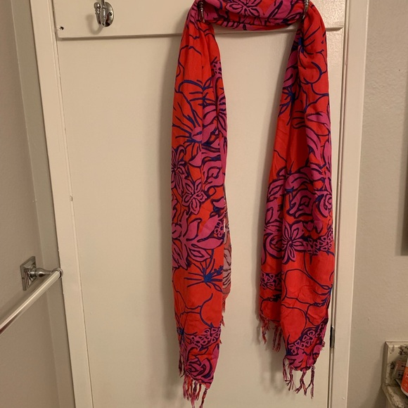 hawaiian print shawls